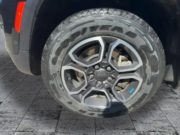 JEEP GRAND CHEROKEE (7/15)