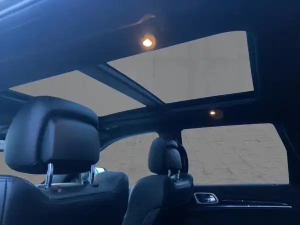 JEEP GRAND CHEROKEE OVERLAND (14/15)