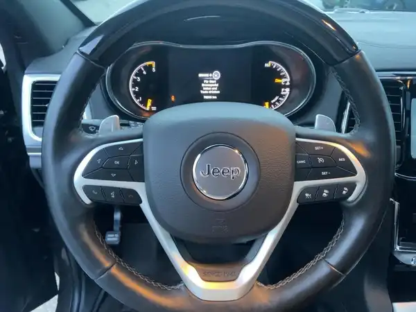 JEEP GRAND CHEROKEE OVERLAND (8/15)