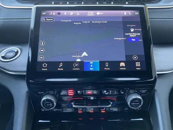 JEEP GRAND CHEROKEE OVERLAND (10/15)