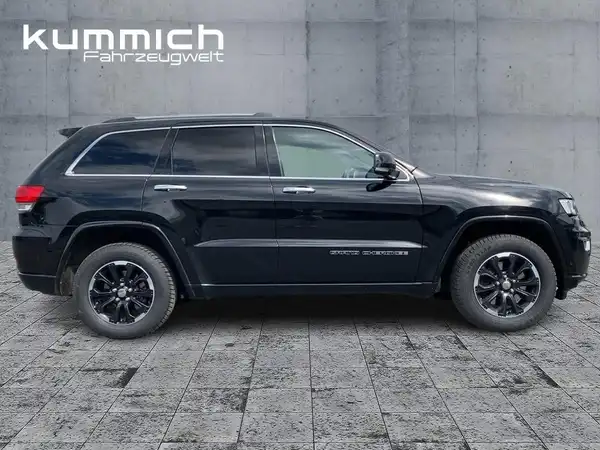 JEEP GRAND CHEROKEE OVERLAND (3/15)