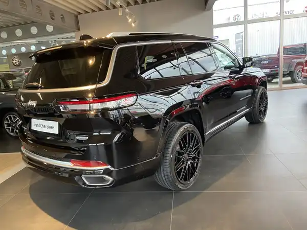 JEEP GRAND CHEROKEE SUMMIT (4/14)