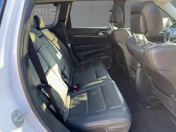 JEEP GRAND CHEROKEE SUMMIT (12/15)