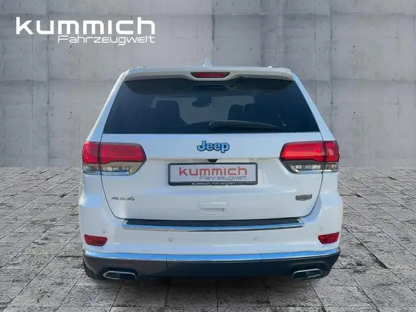 JEEP GRAND CHEROKEE SUMMIT (5/15)