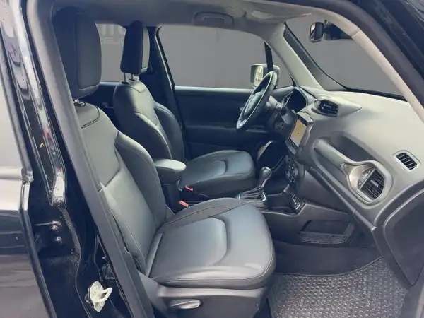 JEEP RENEGADE LIMITED (11/15)