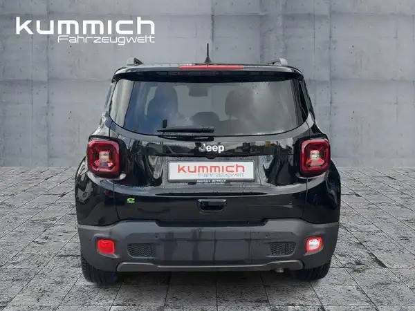 JEEP RENEGADE LIMITED (5/15)