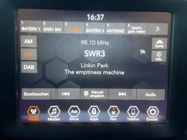 JEEP RENEGADE HIGH UPLAND (10/15)