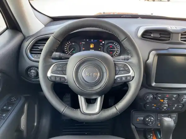 JEEP RENEGADE (9/15)