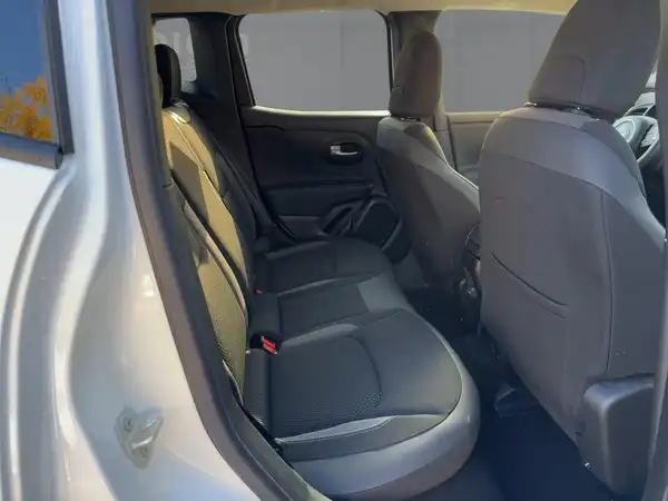 JEEP RENEGADE (12/15)