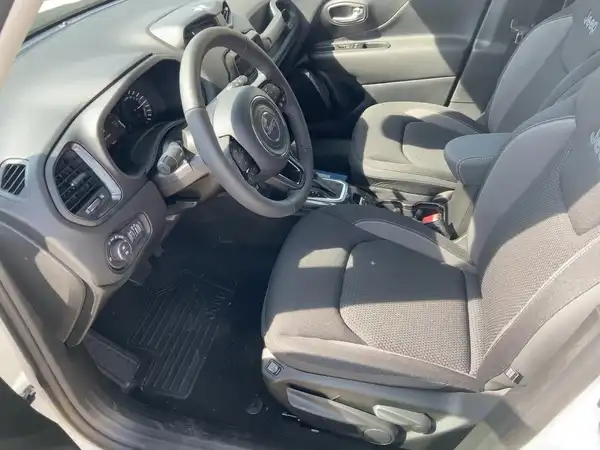 JEEP RENEGADE (10/15)