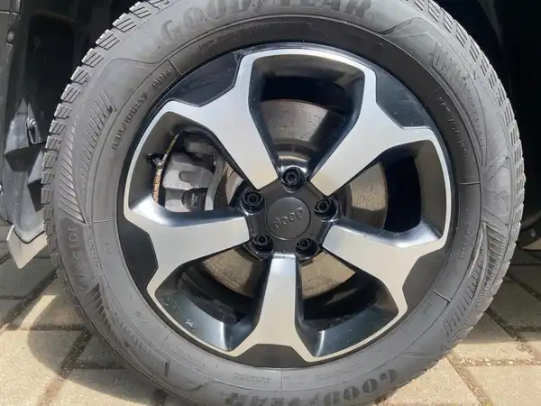 JEEP RENEGADE (7/15)