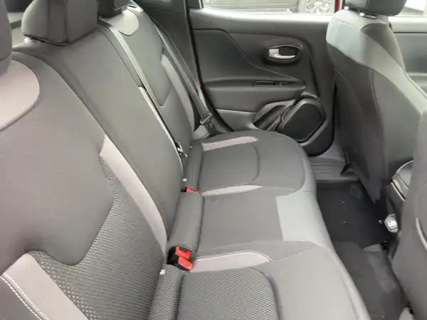 JEEP RENEGADE (12/15)
