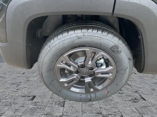 JEEP RENEGADE (7/15)