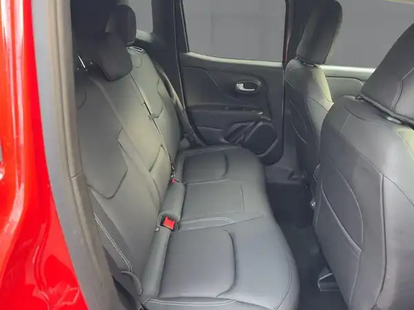 JEEP RENEGADE (10/13)