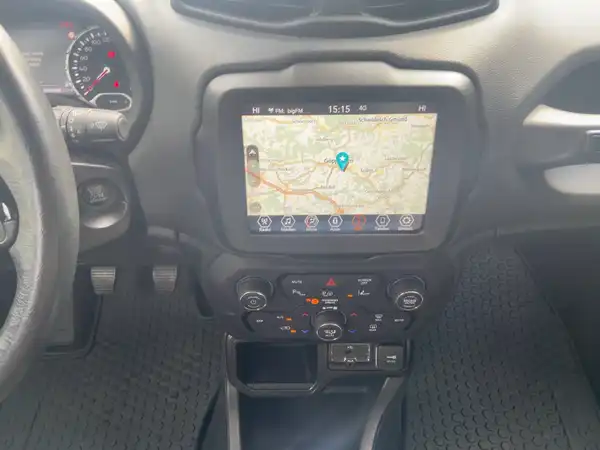 JEEP RENEGADE (14/15)