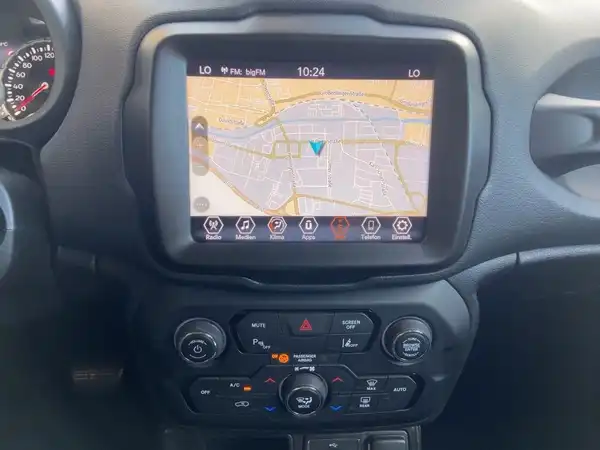 JEEP RENEGADE (12/15)