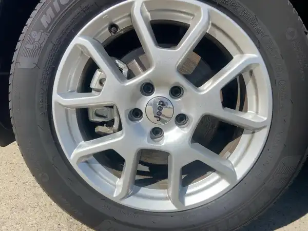 JEEP RENEGADE (7/15)