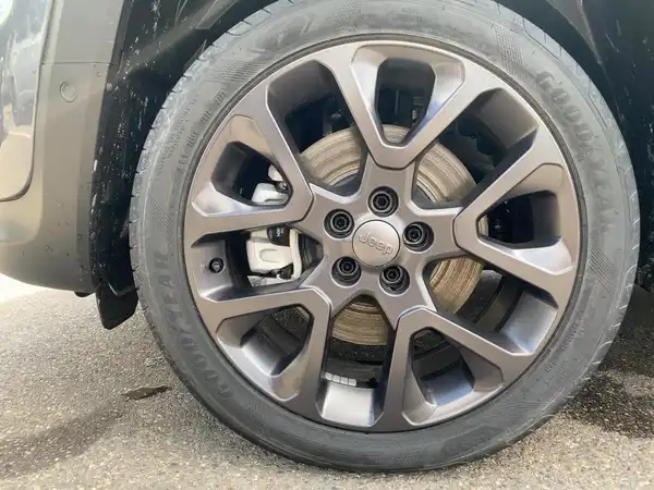 JEEP RENEGADE (7/15)