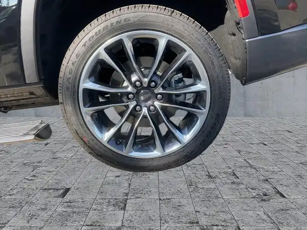 JEEP WAGONEER (7/15)