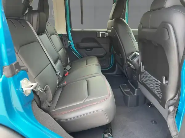 JEEP WRANGLER RUBICON (12/15)