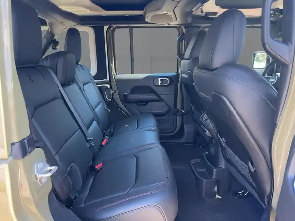 JEEP WRANGLER RUBICON (12/15)