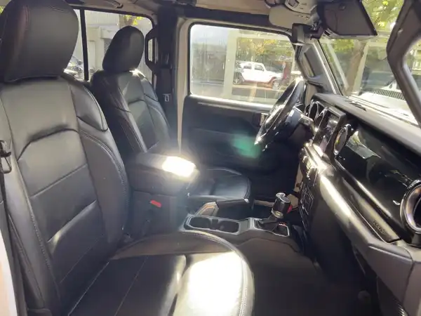 JEEP WRANGLER (11/15)