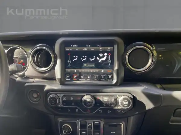 JEEP WRANGLER (10/15)