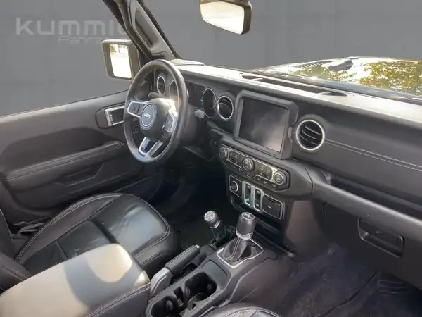 JEEP WRANGLER SAHARA (8/15)