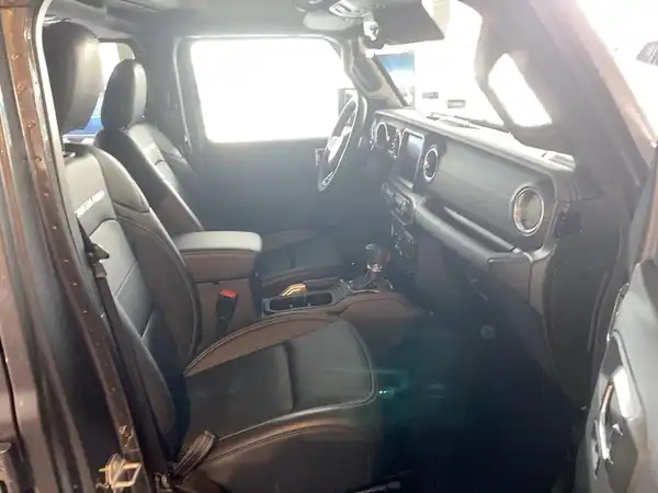 JEEP WRANGLER 4XE SAHARA (11/15)