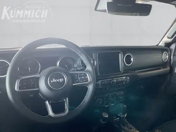 JEEP WRANGLER 4XE SAHARA (8/15)