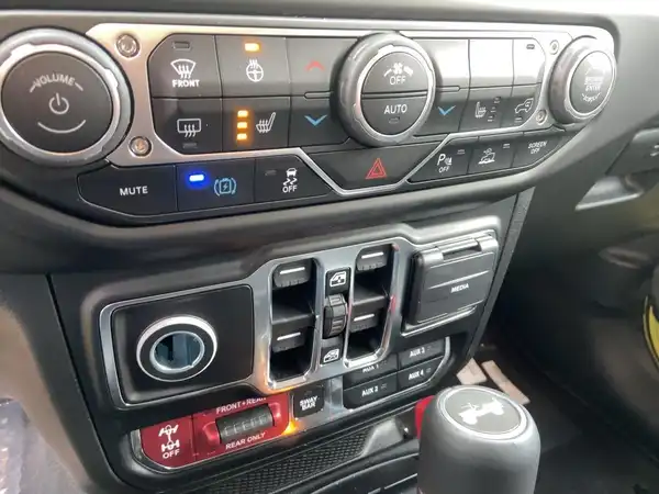 JEEP WRANGLER RUBICON (14/15)