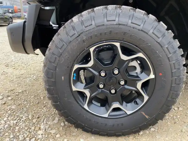 JEEP WRANGLER RUBICON (7/15)