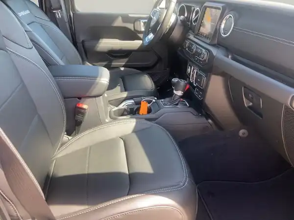 JEEP WRANGLER SAHARA (11/15)
