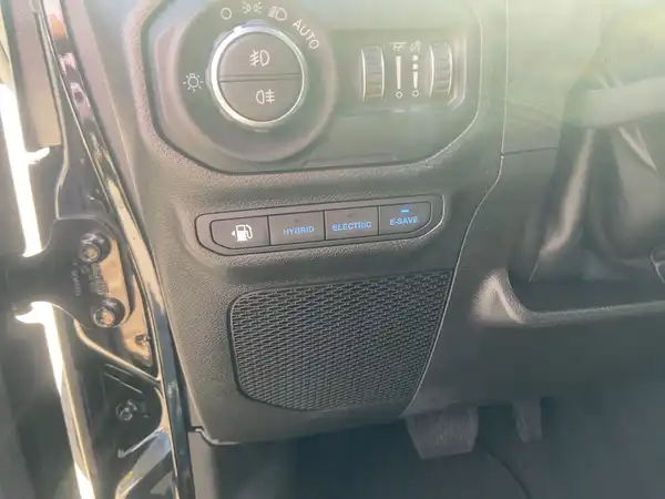 JEEP WRANGLER SAHARA (14/15)