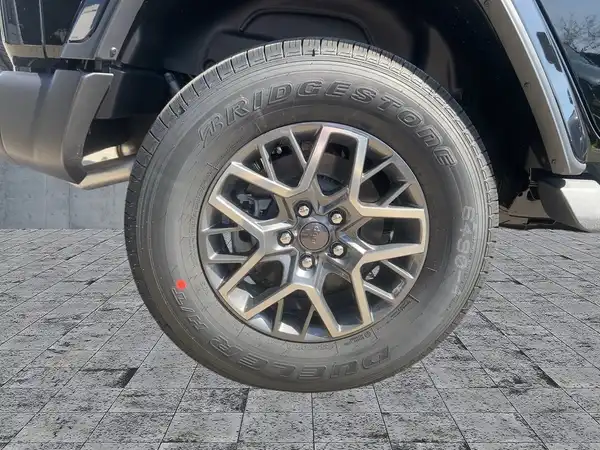 JEEP WRANGLER SAHARA (7/15)