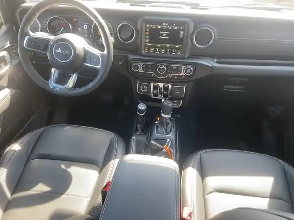 JEEP WRANGLER SAHARA (8/15)