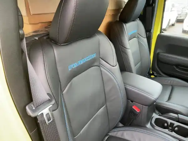 JEEP WRANGLER RUBICON (12/15)