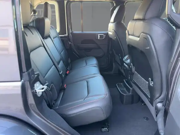 JEEP WRANGLER RUBICON (12/15)