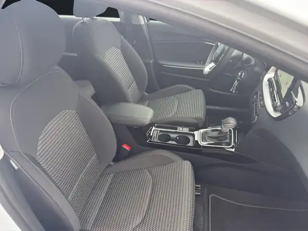 KIA CEED (15/16)