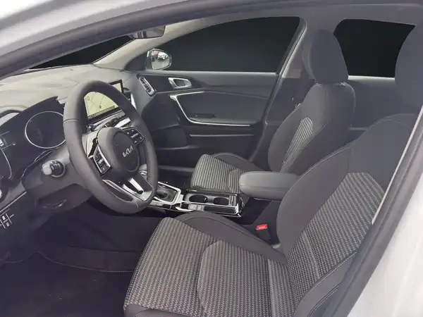 KIA CEED (9/16)