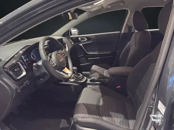 KIA CEED (9/16)