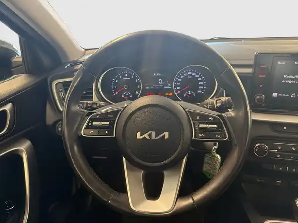 KIA CEED (24/29)