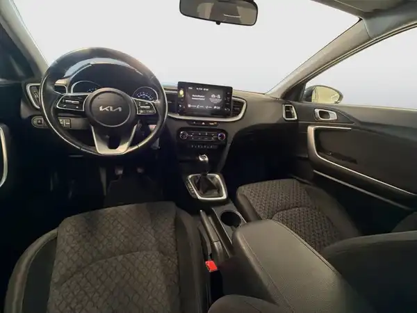 KIA CEED (27/29)
