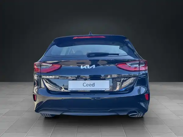 KIA CEED (2/15)