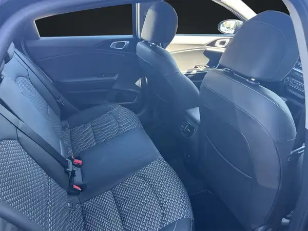 KIA CEED (12/15)