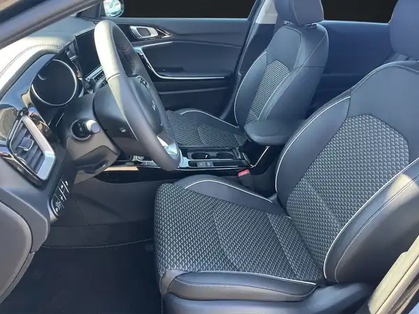 KIA CEED (8/15)