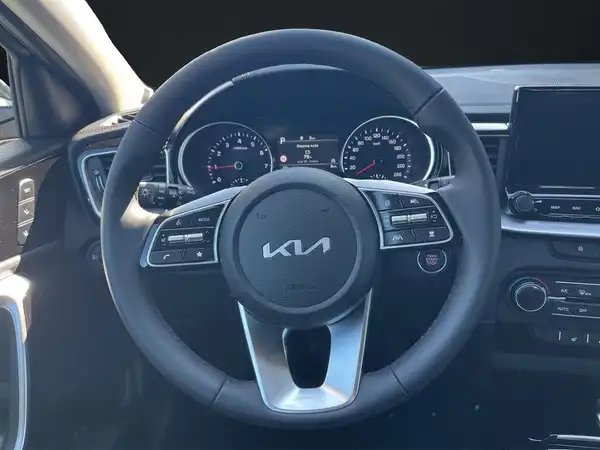 KIA CEED (10/15)