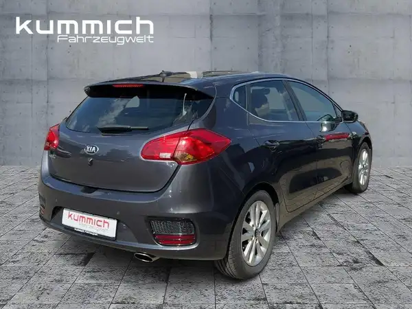 KIA CEED (4/15)
