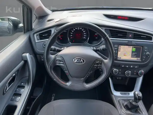 KIA CEED (9/15)