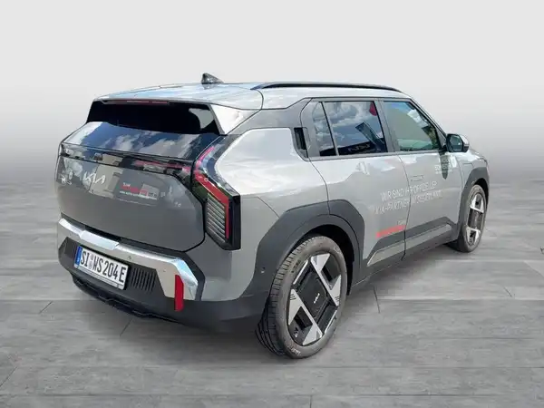 KIA EV3 (6/18)